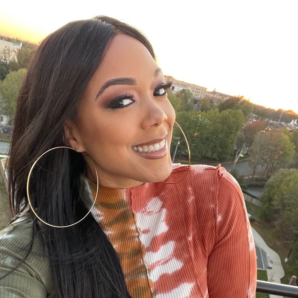 Meet your Posher, Tiffany